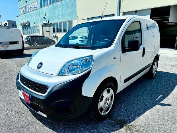 Fiat Fiorino 1.3 MJT 95CV Cargo SX