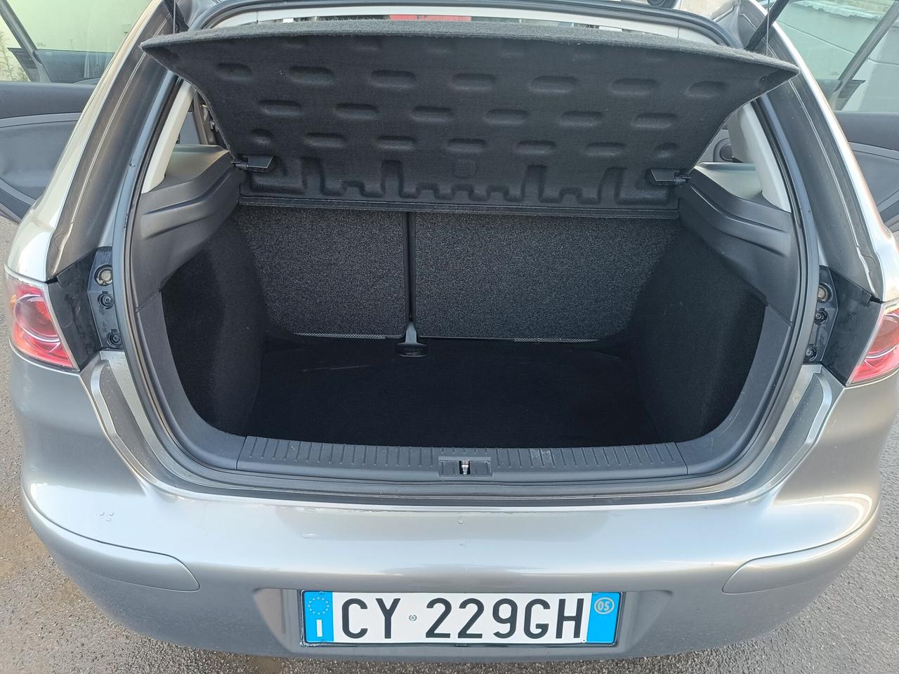 Seat Ibiza 1.4 TDI 80CV 5p. Stylance