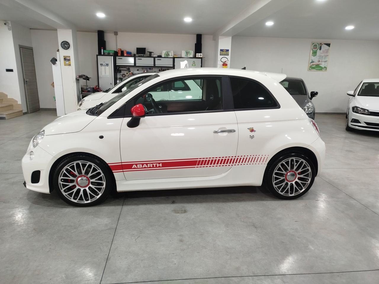 Abarth 500 1.4 Turbo T-Jet Custom