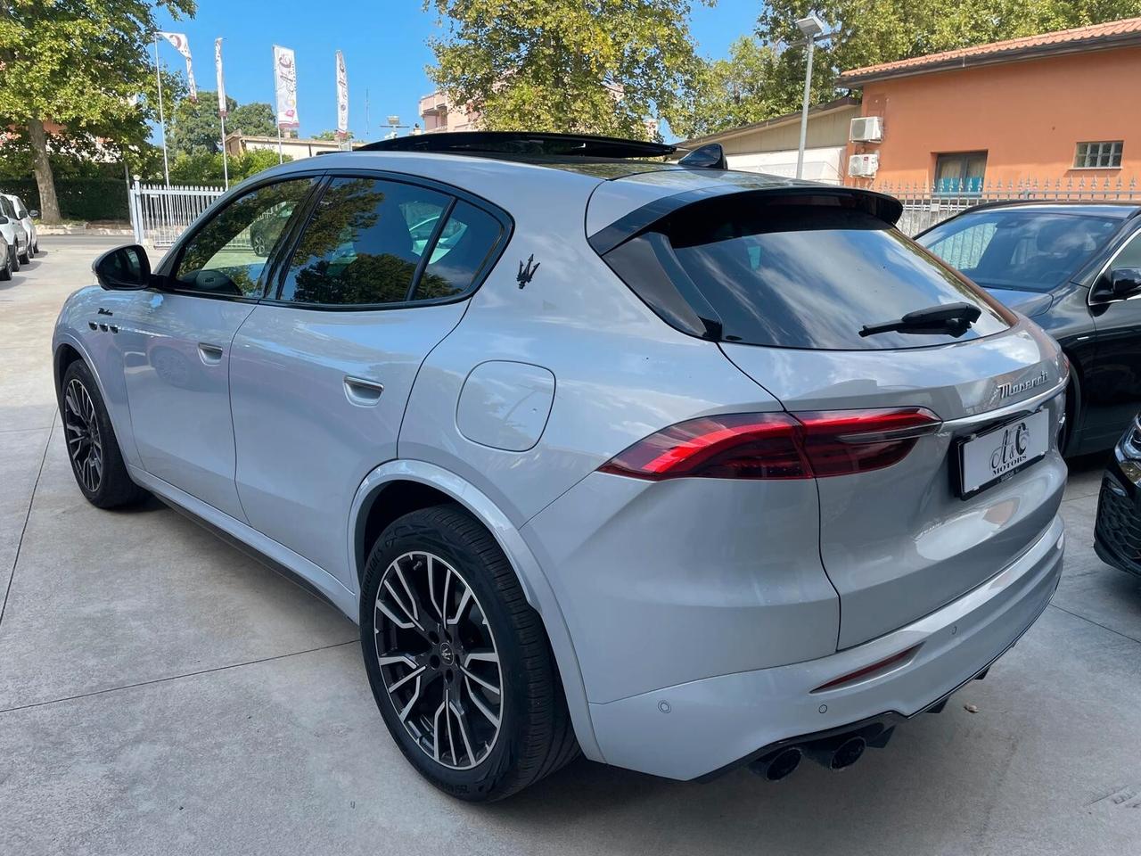 Maserati Grecale MHEV 330 CV AWD Modena