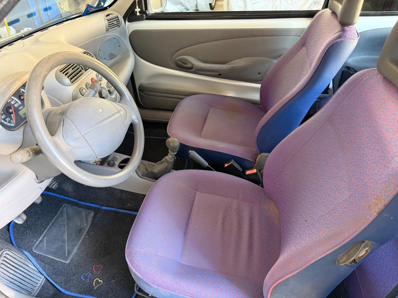 Fiat 600 1.1 benzina tenuta molto bene