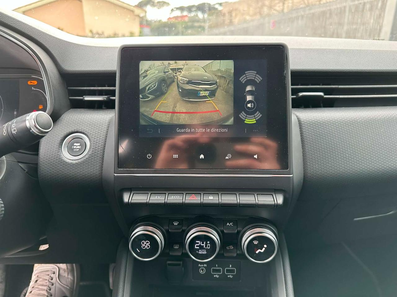 Renault Clio Full Hybrid E-Tech 140 CV 5 porte Intens