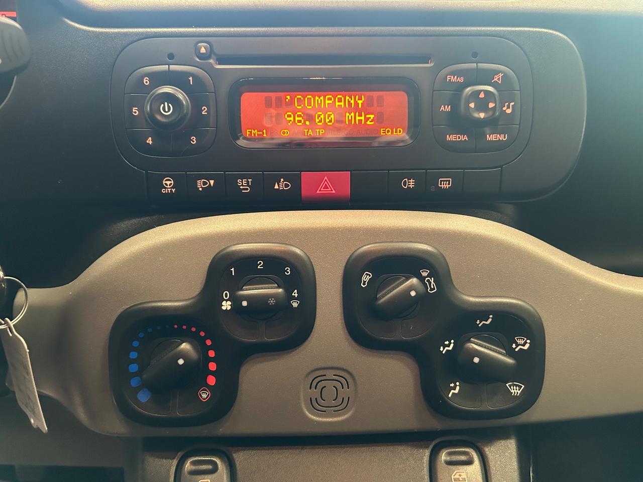 Fiat Panda - 2013 1.2 GPL 128.000 KM