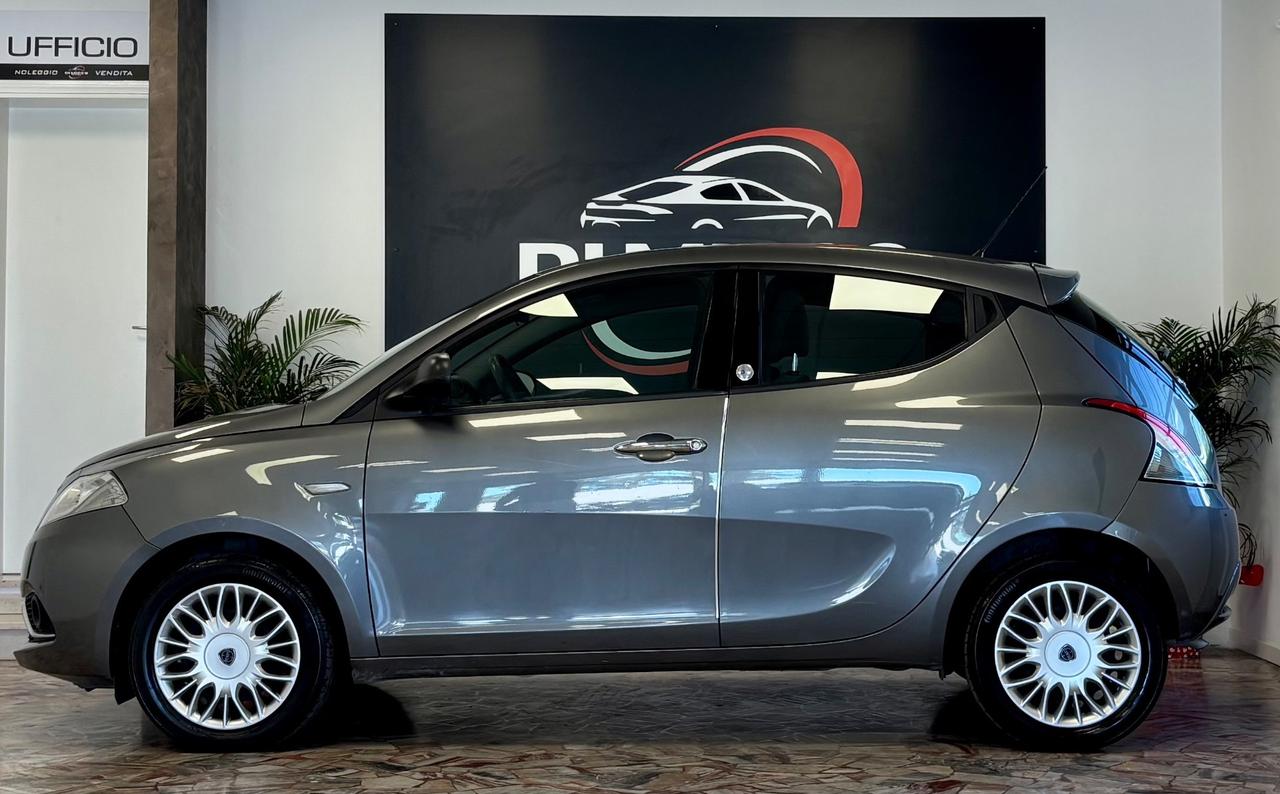 Lancia Ypsilon 1.2 69 CV 5 porte GPL Ecochic Gold