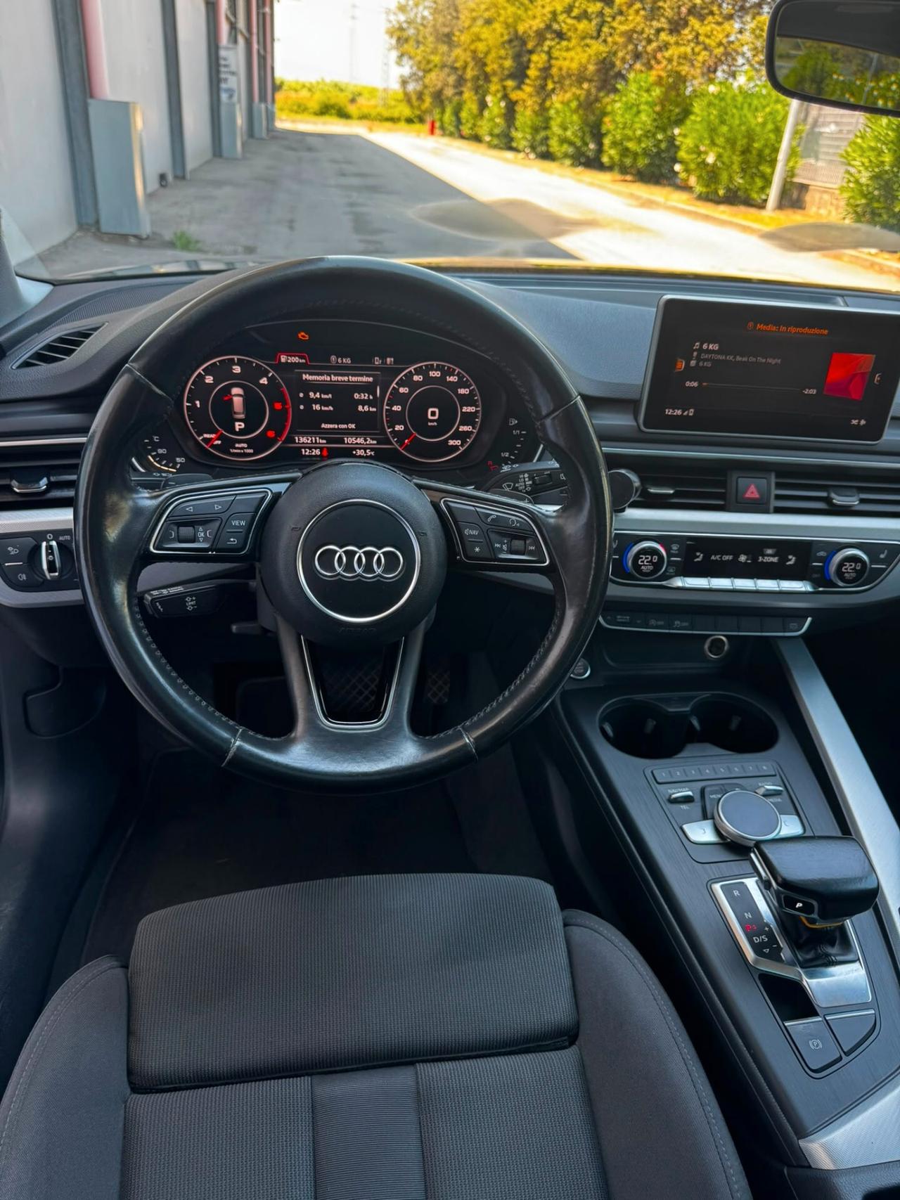 Audi A4 Avant 2.0 TDI 190 CV S tronic Sline
