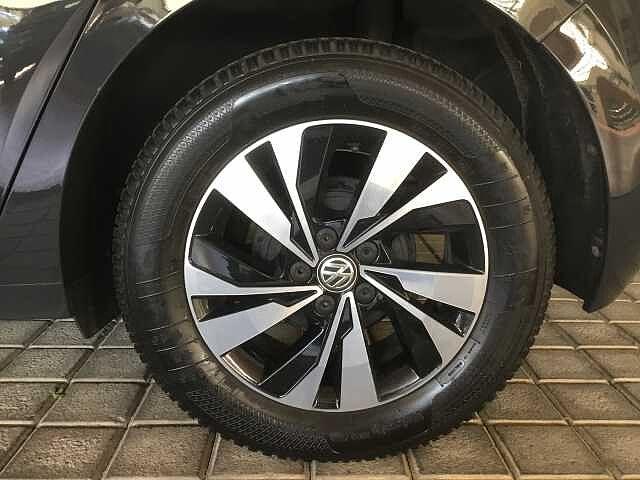 Volkswagen Polo 6ª serie Comfortline 1.0 MPI 75 CV - Usata