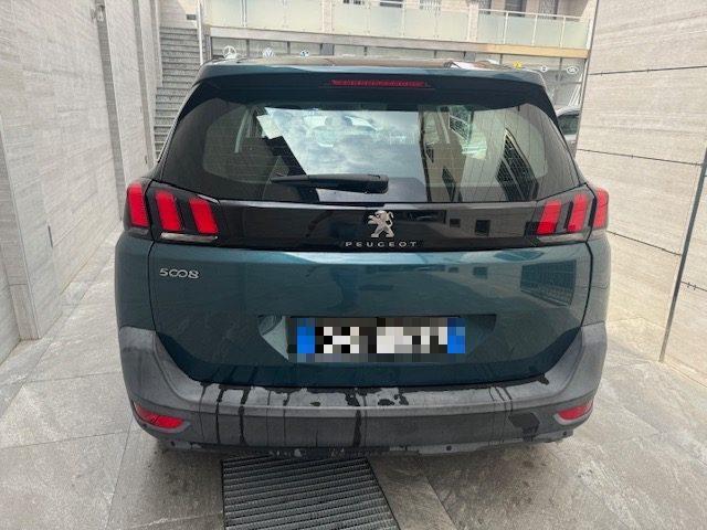 PEUGEOT 5008 BlueHDi 130 S&S EAT8 Business