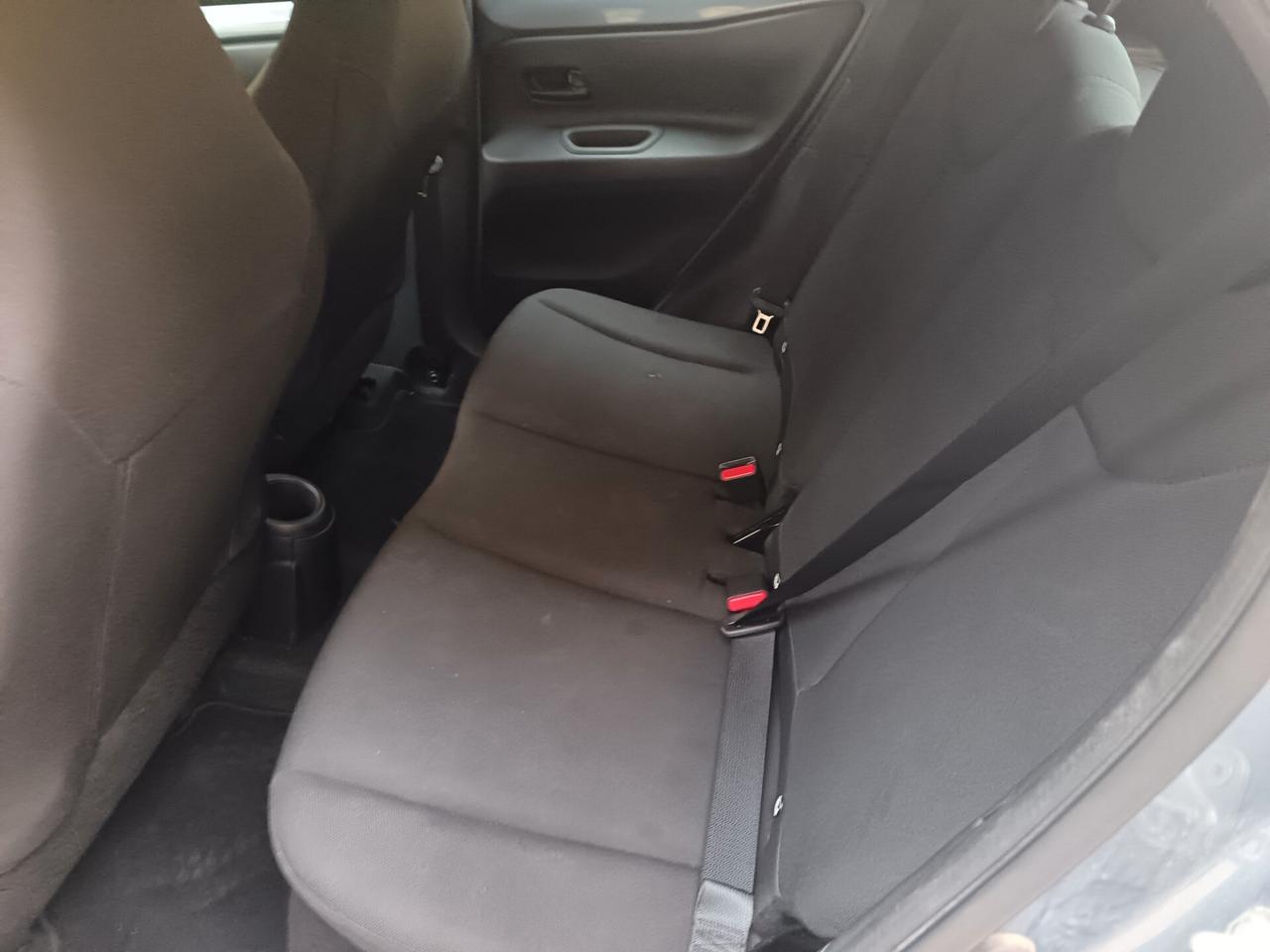 Toyota Aygo X 1.0-72 CV Active S-CVT Automatica