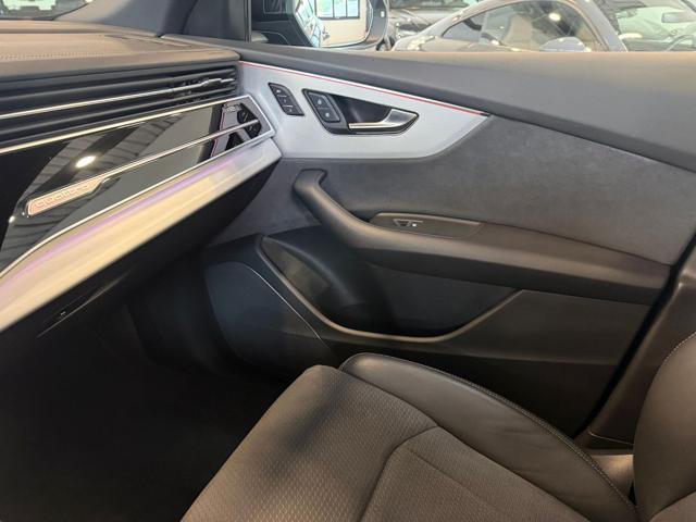 AUDI Q8 SUV TDI quattro 210 kW tiptronic S line edition