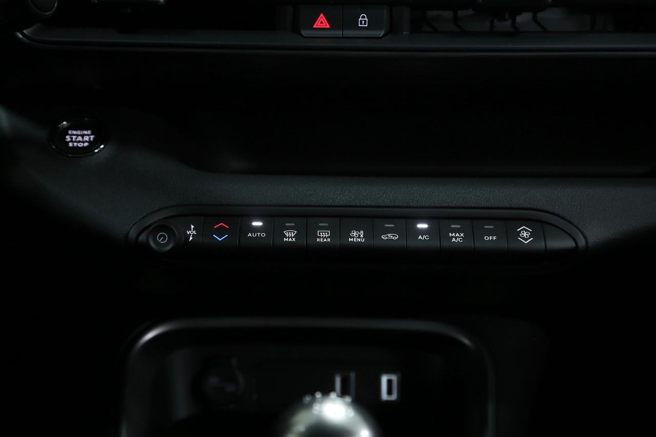 Jeep Avenger 1.2 Turbo 100 cv Altitude_NUOVA KM0