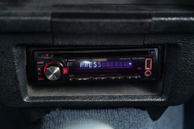 1982 VOLVO 244 GL - VLV00009