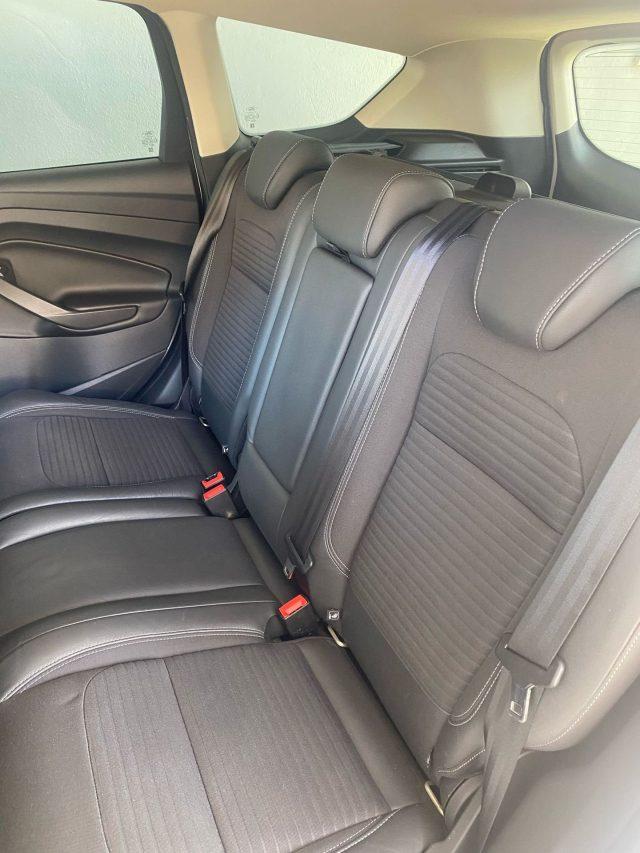 FORD Kuga 2.0 TDCI 150 CV Start&Stop 4WD Titanium