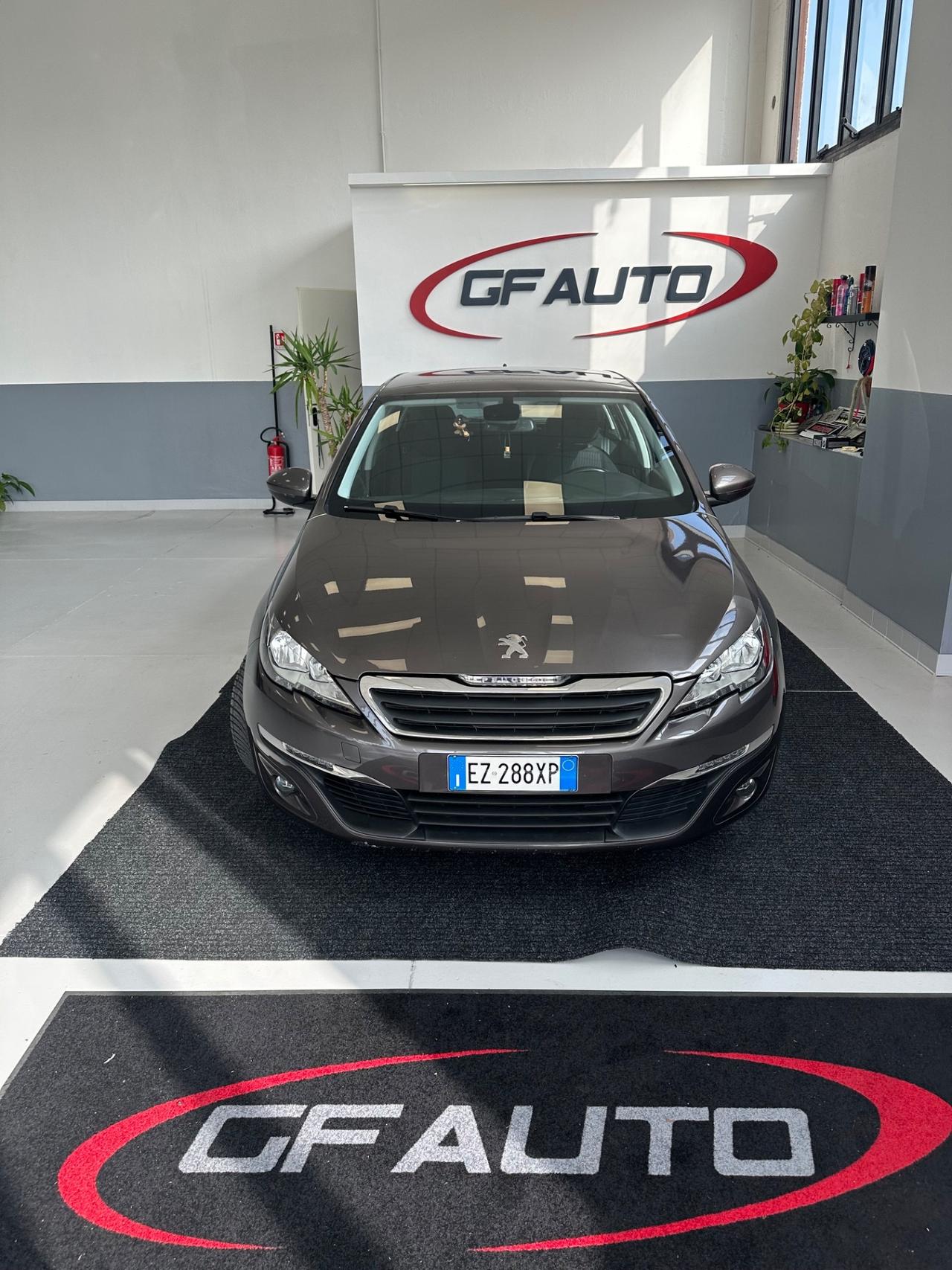 Peugeot 308 BlueHDi 120 S&S EAT6 Business