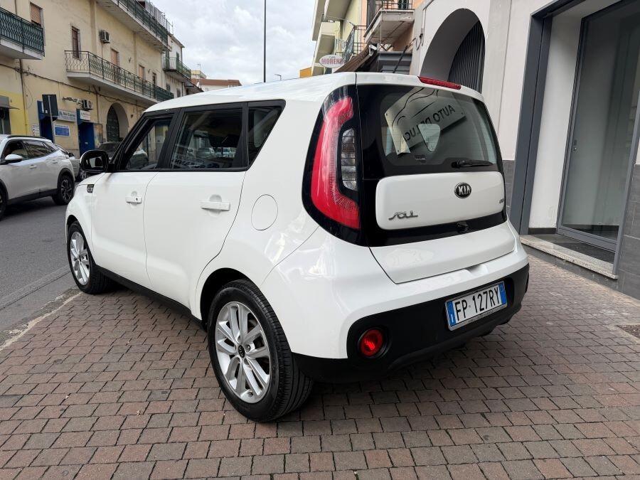 kia soul 1.6 crdi 136 life certificata italia nuov