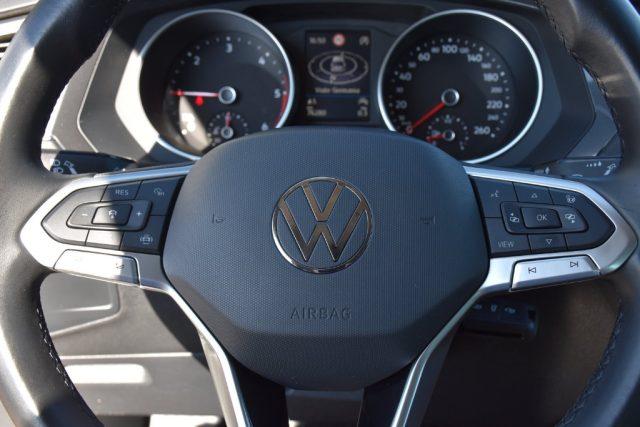 VOLKSWAGEN Tiguan 2.0 TDI SCR Life *Telecamere 360, Sedili risc.*
