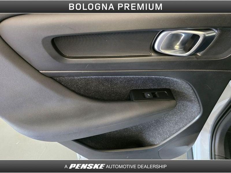 Volvo XC40 XC40 T3 Geartronic R-design