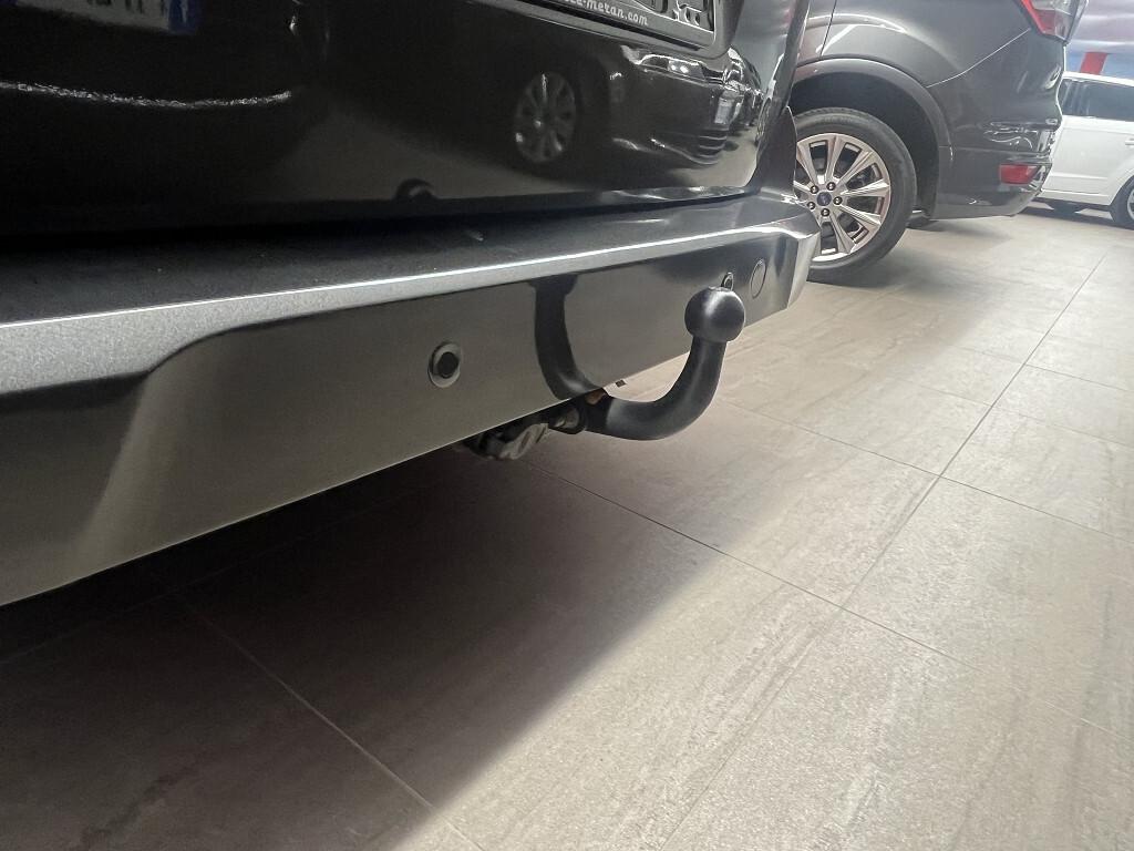 Ford Tourneo Connect 1.5 TDCi Titanium Panorama