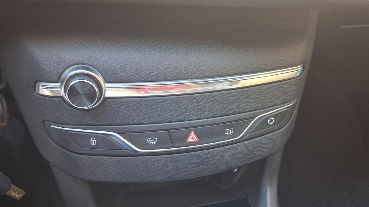 Peugeot 308 1.6 HDi 92 CV Business