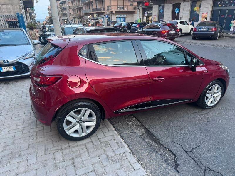 Renault Clio dCi 8V 90 CV 5 porte Duel