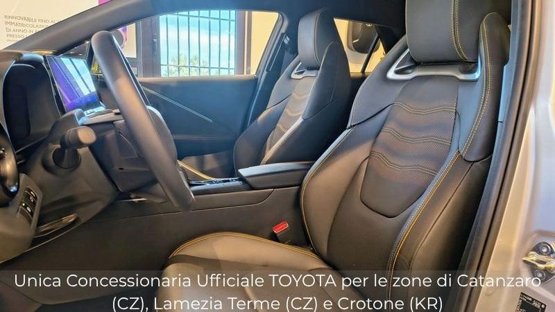 Toyota C-HR 2.0 hv Lounge fwd e-cvt