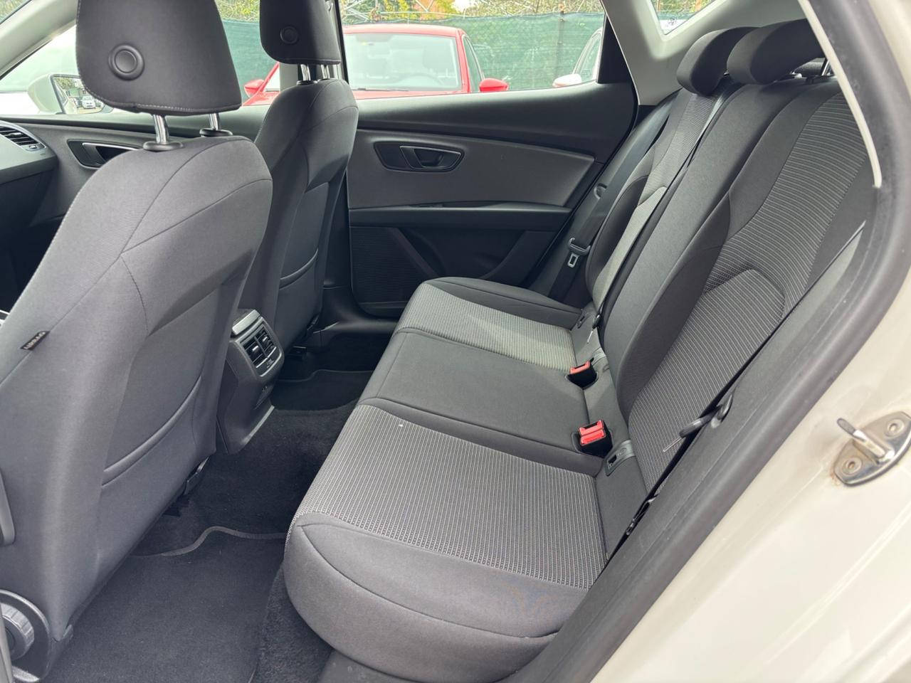 Seat Leon 1.6 TDI 115CV 5p. Style OK NEOPATENTATI