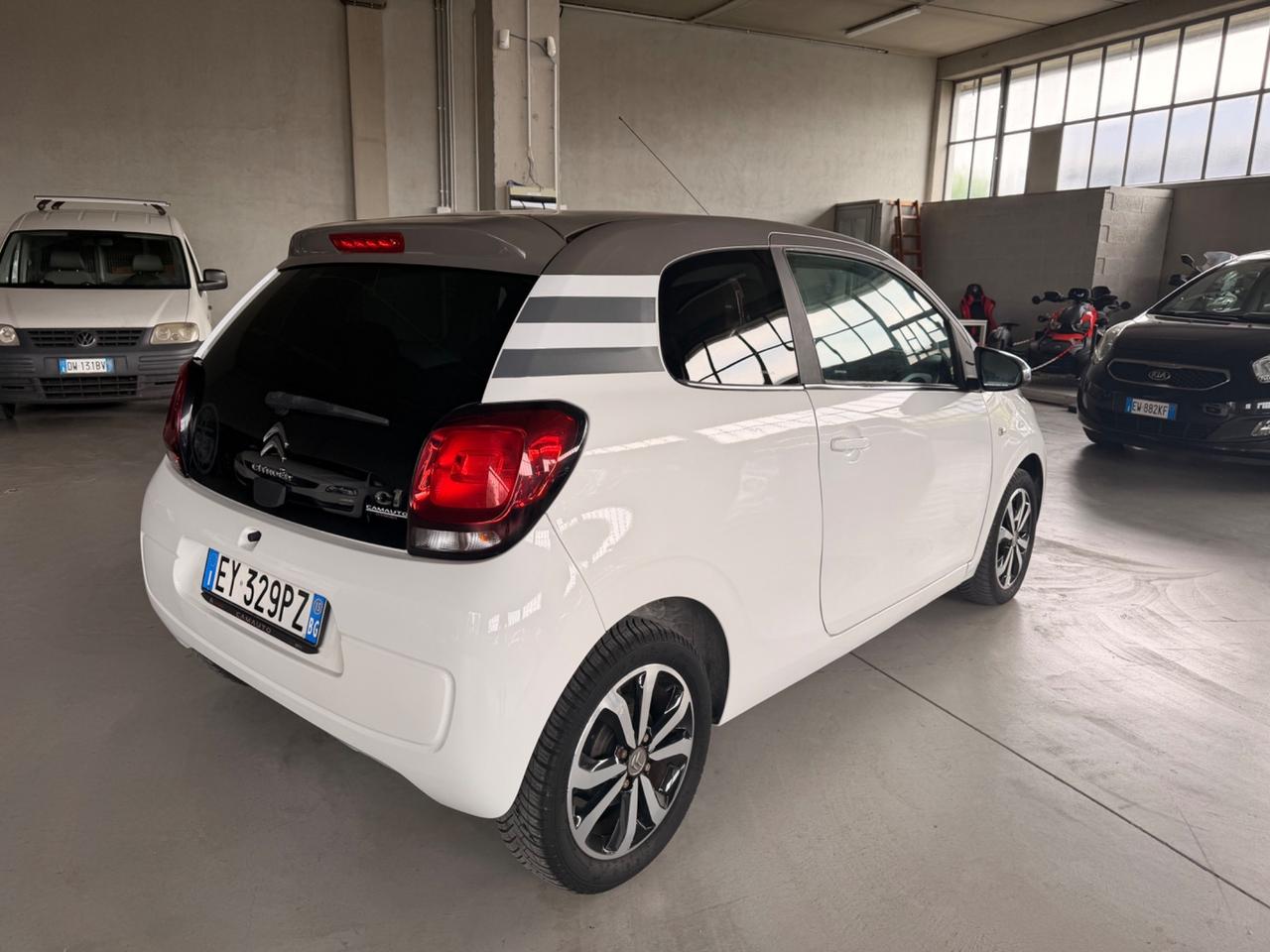 Citroen C1 VTi 68 3 porte Shine
