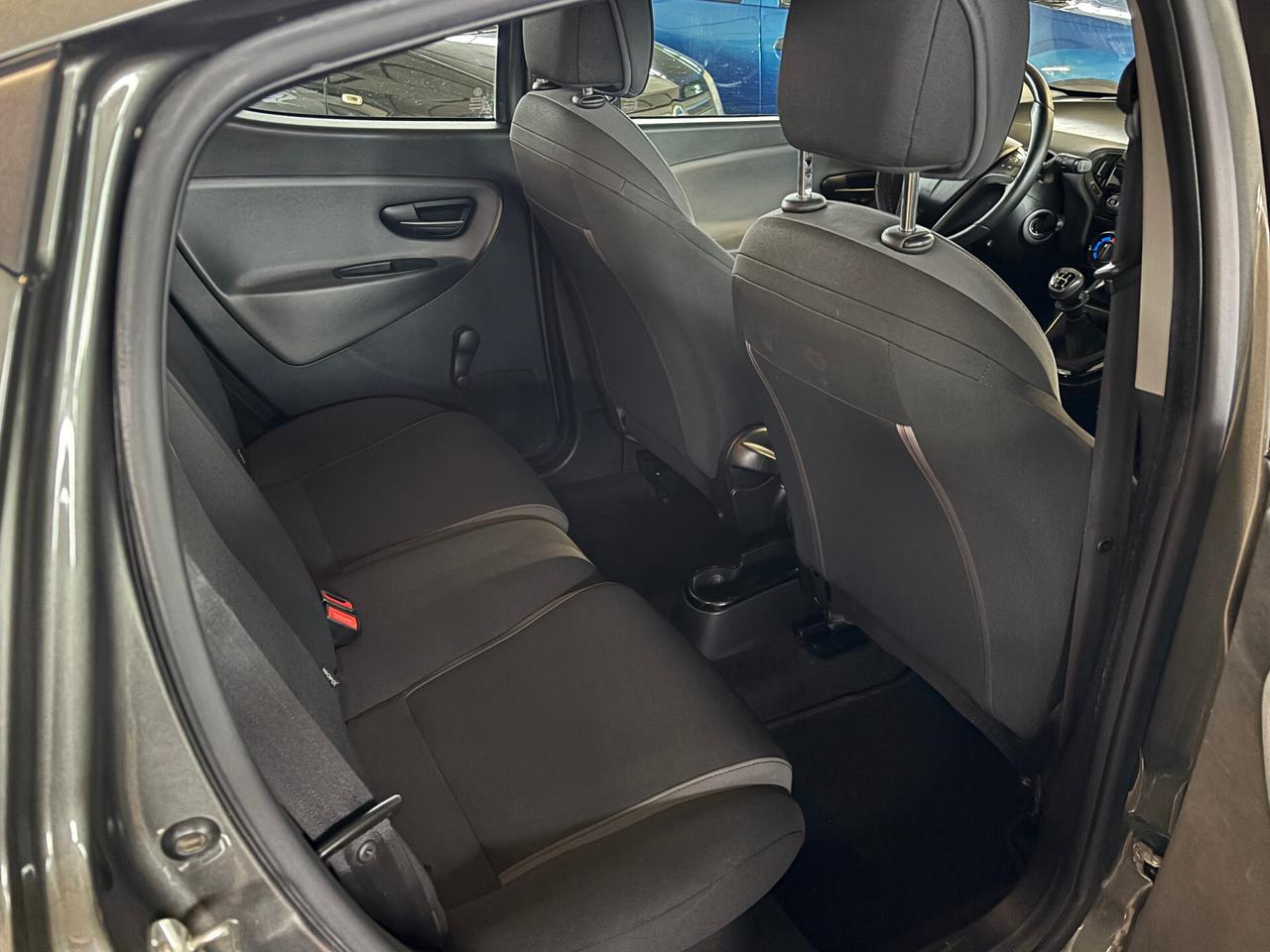 Lancia Ypsilon 0.9 TwinAir 85 CV Metano Ecochic Platinum