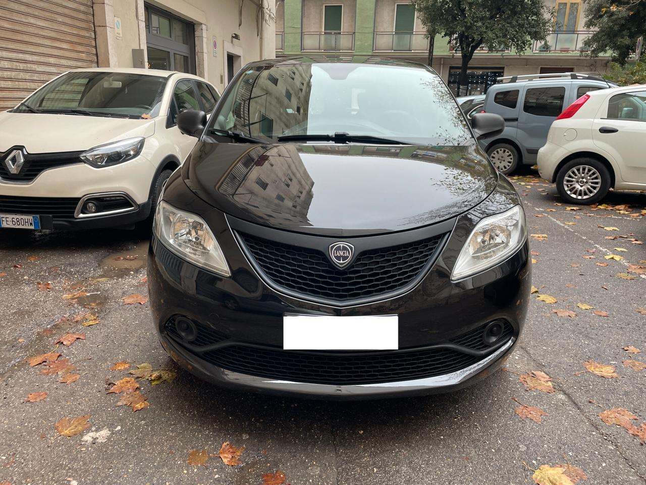 Lancia Ypsilon 1.2 69 CV 5 porte GPL Ecochic Elefantino Blu FINANZ, € 140,00