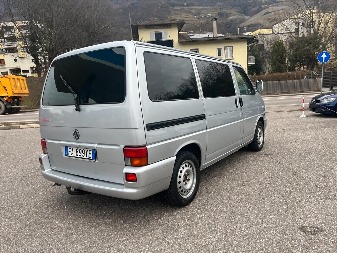 VW MULTIVAN T4 151 CV/PS