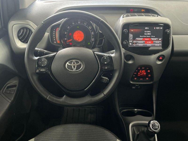 Toyota Aygo Aygo 5p 1.0 x-play 72cv