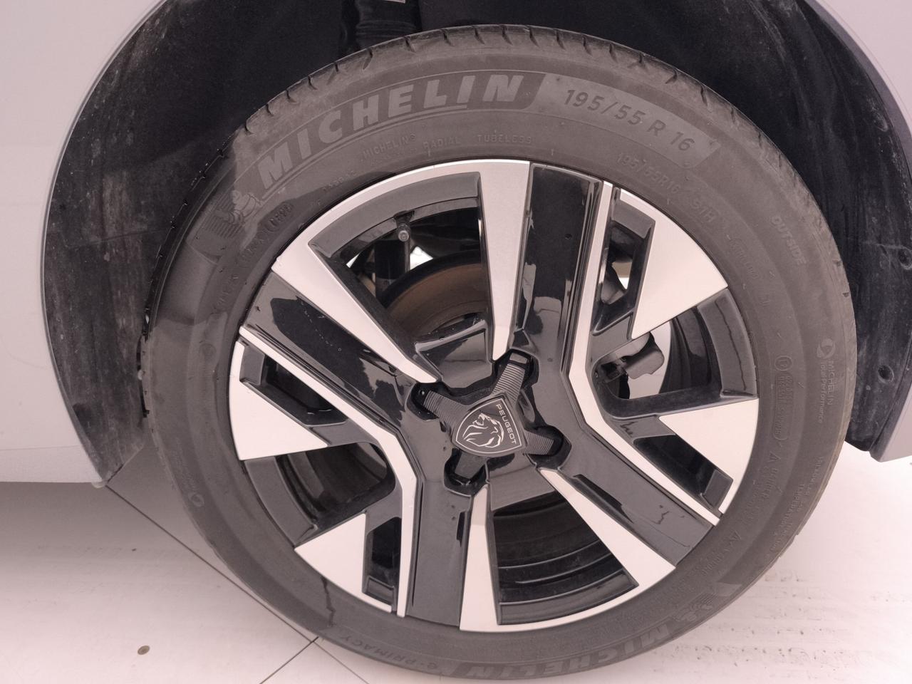 PEUGEOT 208 II 2023 - 208 1.2 puretech Allure s&s 100cv