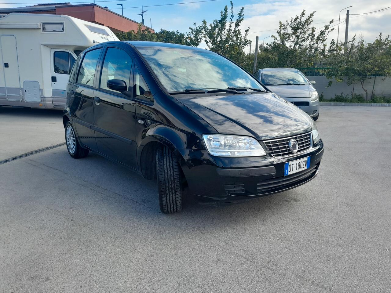 Fiat Idea 1.2 16V BlackLabel