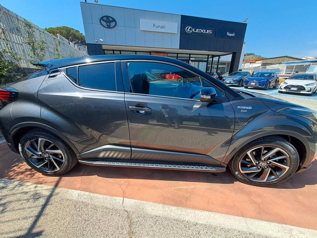 Toyota C-HR 2.0 Hybrid E-CVT Style