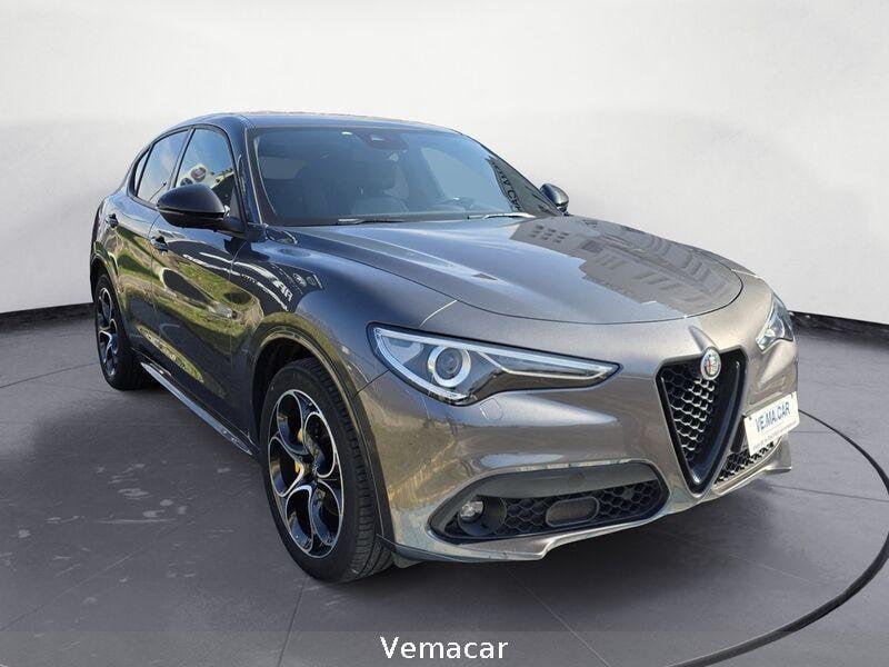 Alfa Romeo Stelvio 2.2 TDS 210CV Veloce AT8 Q4 con blocco differenziale