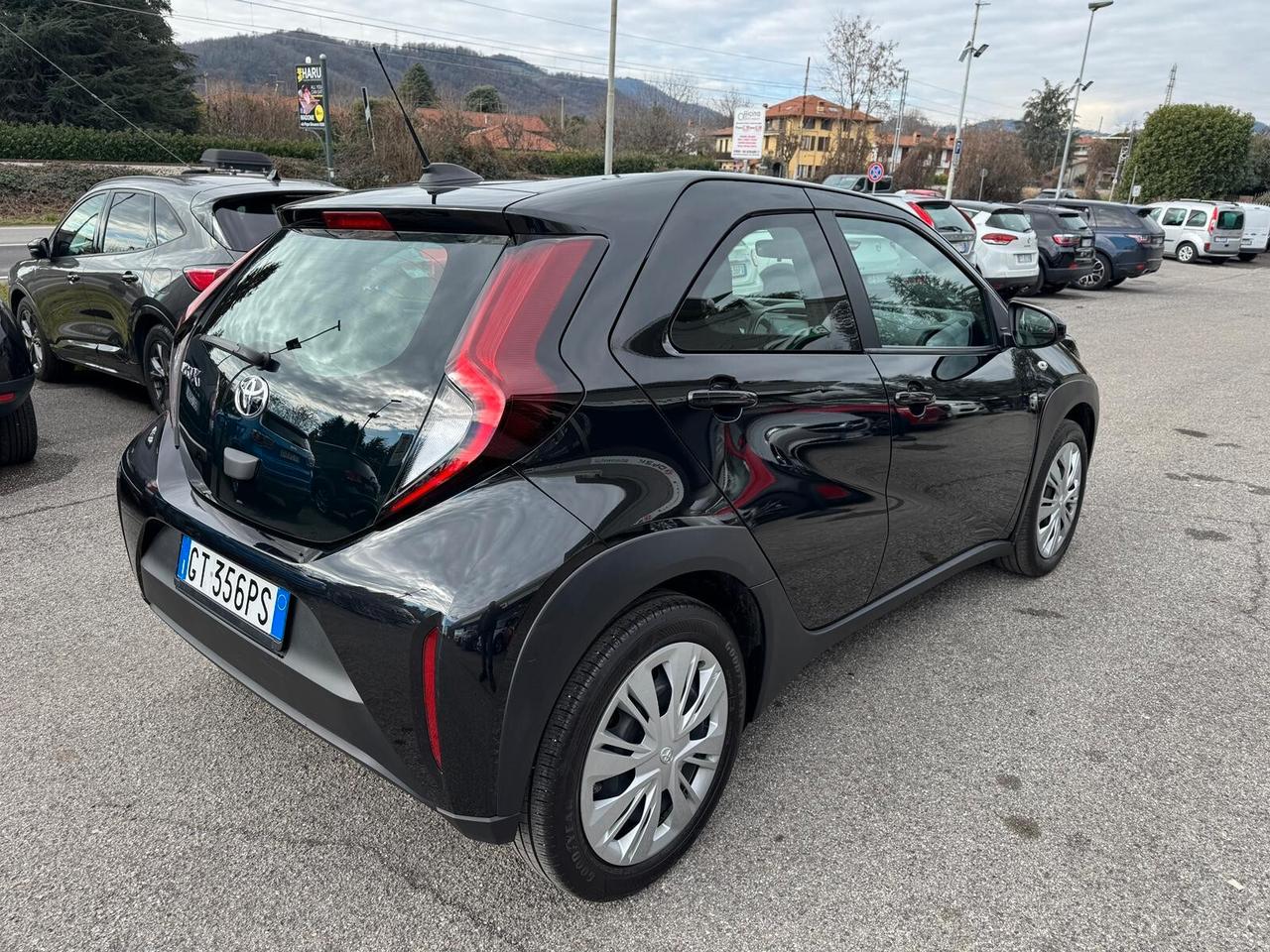 Toyota Aygo X 1.0 VVT-i 72 CV 5 porte Trend Air *neopatentati*NO VINCOLI*IVA-ESPOS