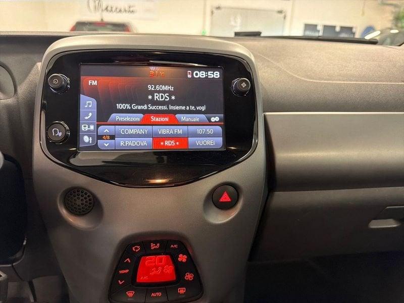 Toyota Aygo 1.0 VVT-i x-fun