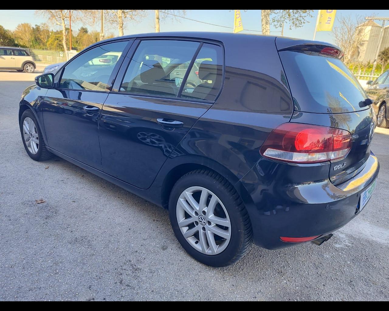 VOLKSWAGEN Golf 6ª serie - Golf 2.0 TDI 140CV DPF 4m. 5p. Highline