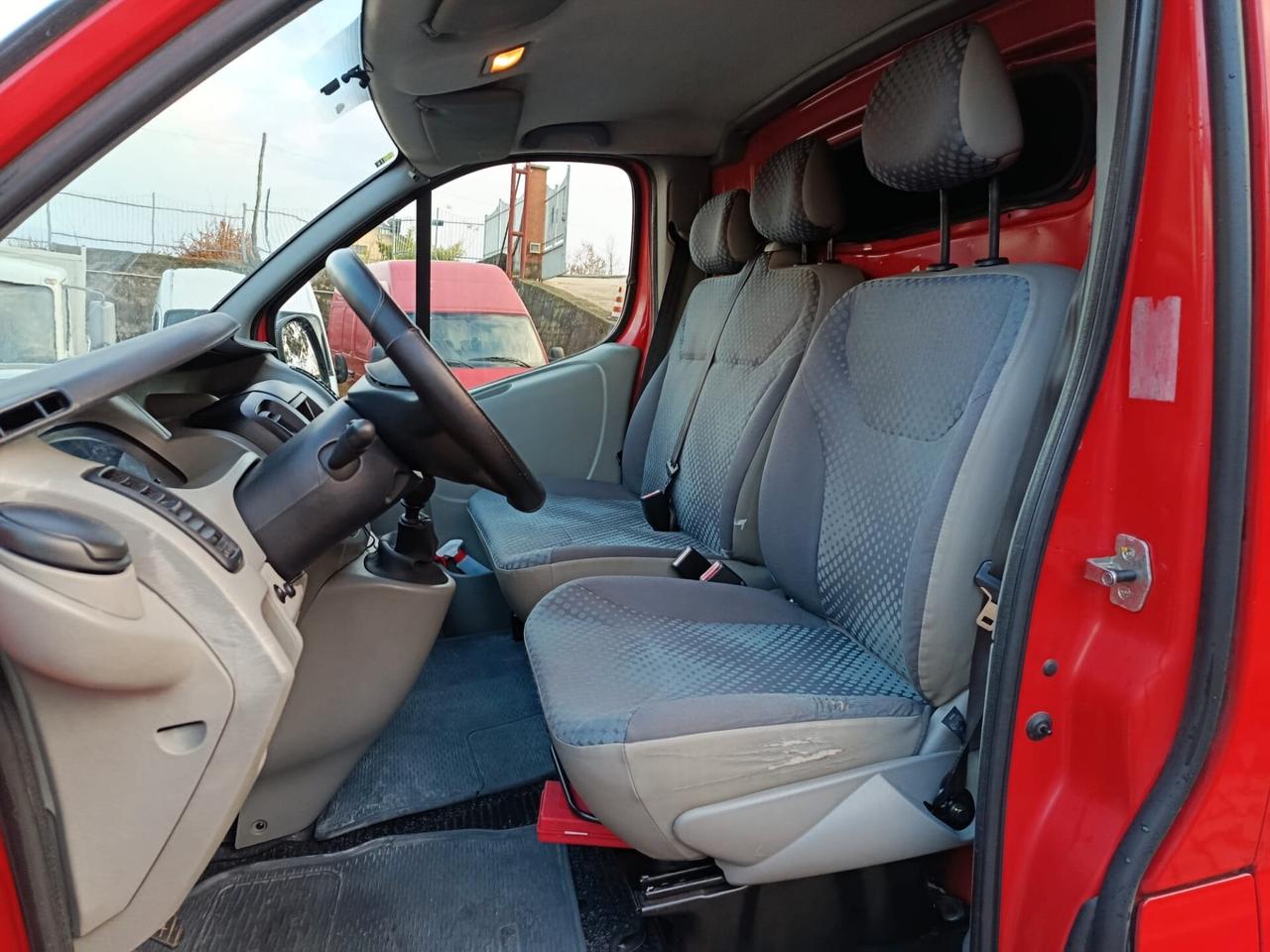 Renault Trafic T29 2.0 dCi/115 PL-TN Furgone Ice