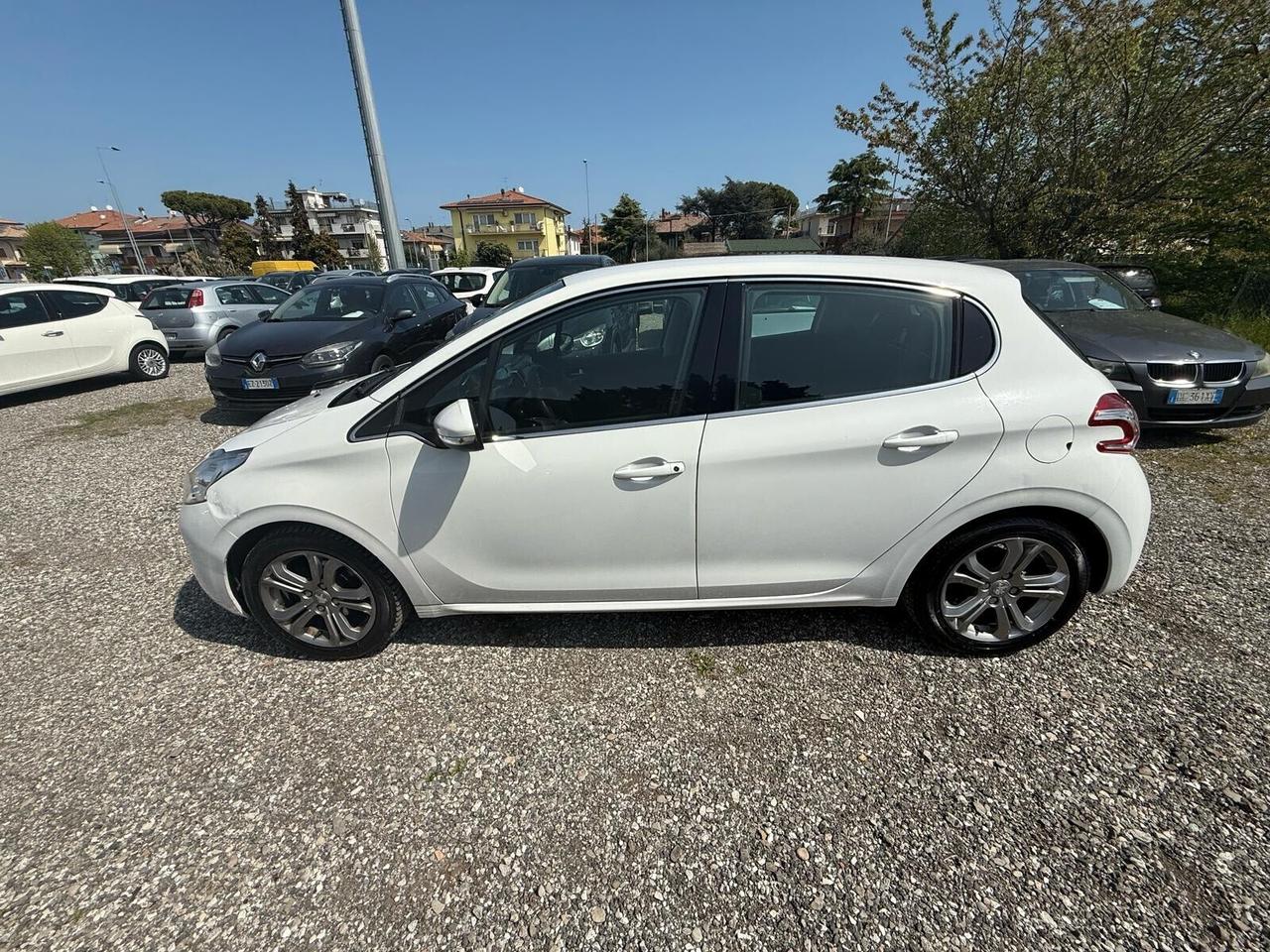 Peugeot 208 PureTech 82 5 porte Active