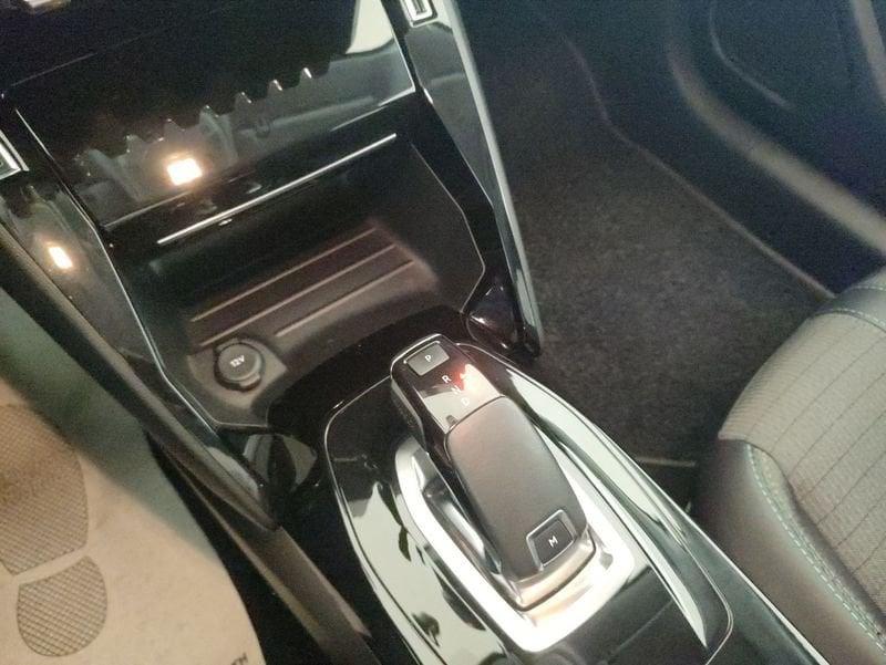 Peugeot 208 1.2 puretech Allure Navi Pack s&s 100cv eat8 my20