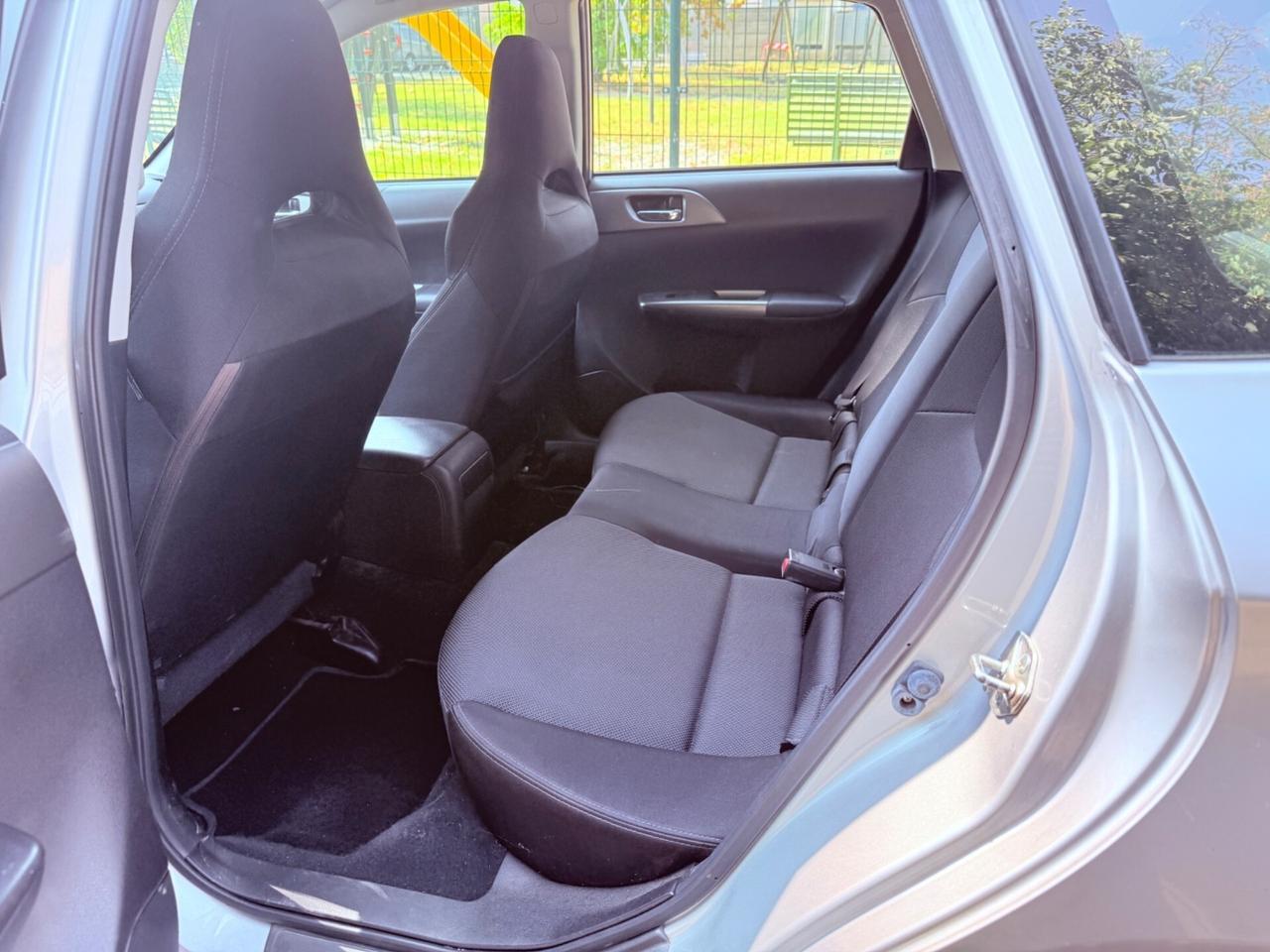 Subaru Impreza XV 2.0D 4X4 - 2012 OK PERMUTE !!!