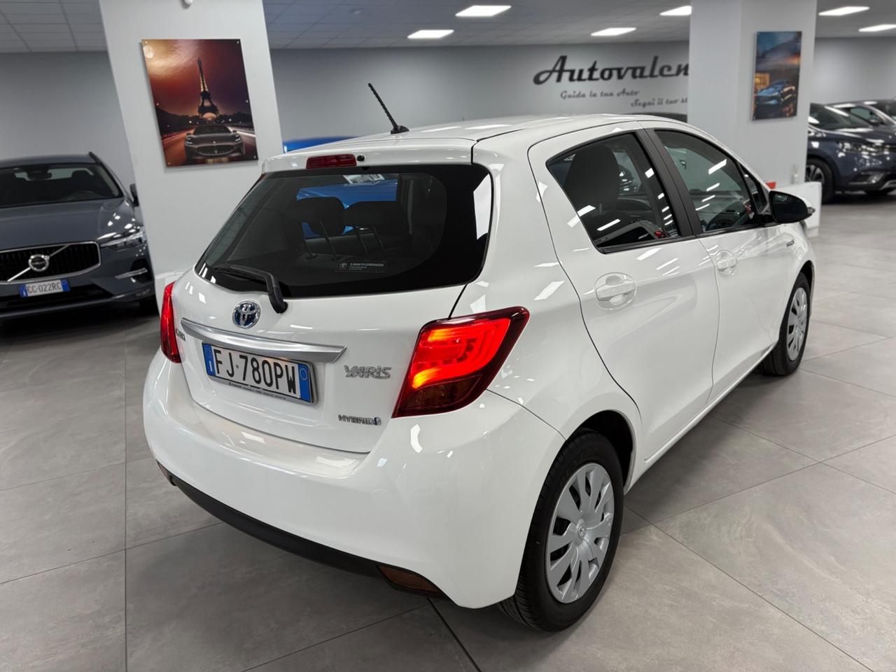 Toyota Yaris Style 1.5 Hybrid 75cv 2017 km 91000