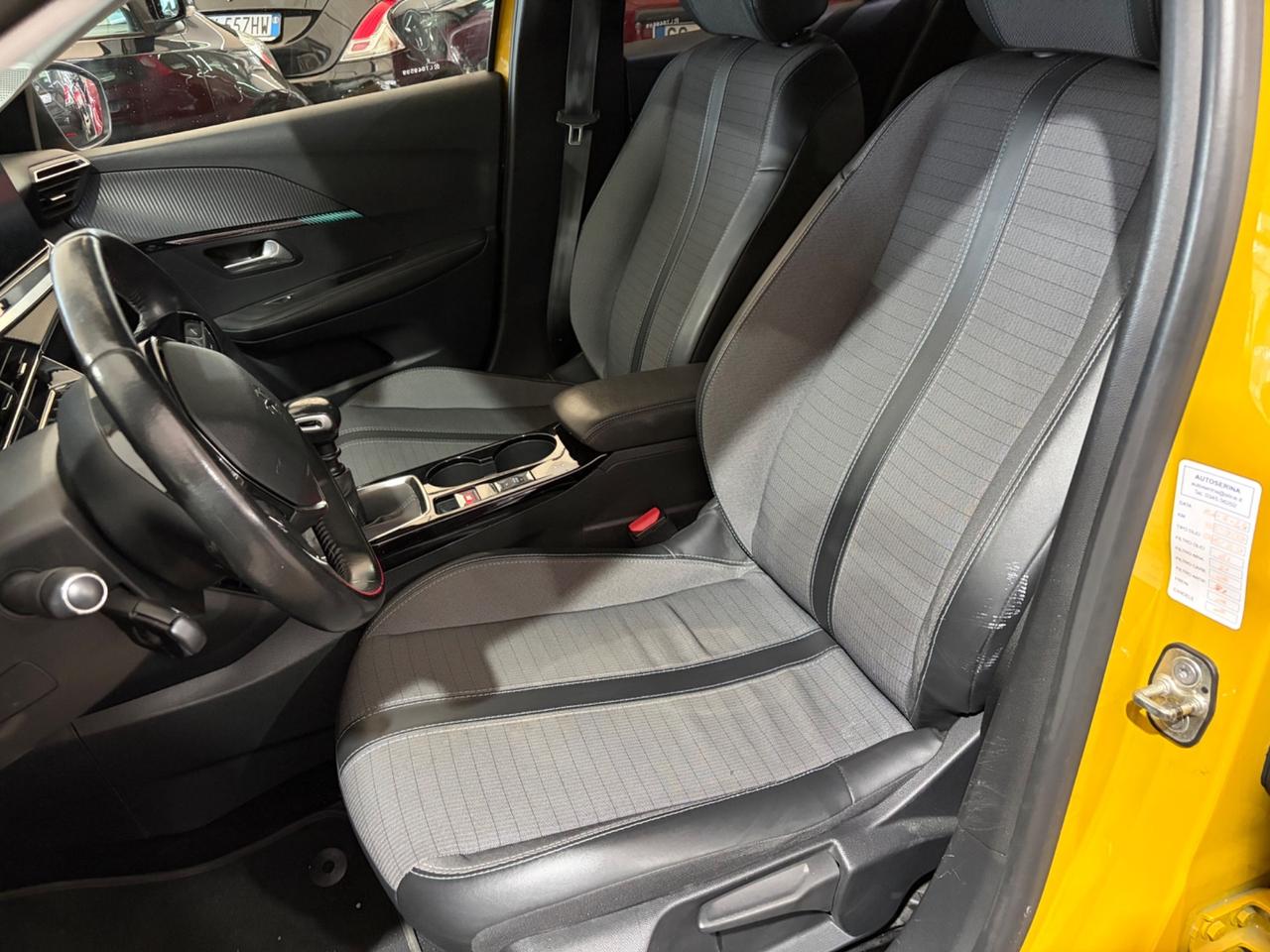Peugeot 208 Allure