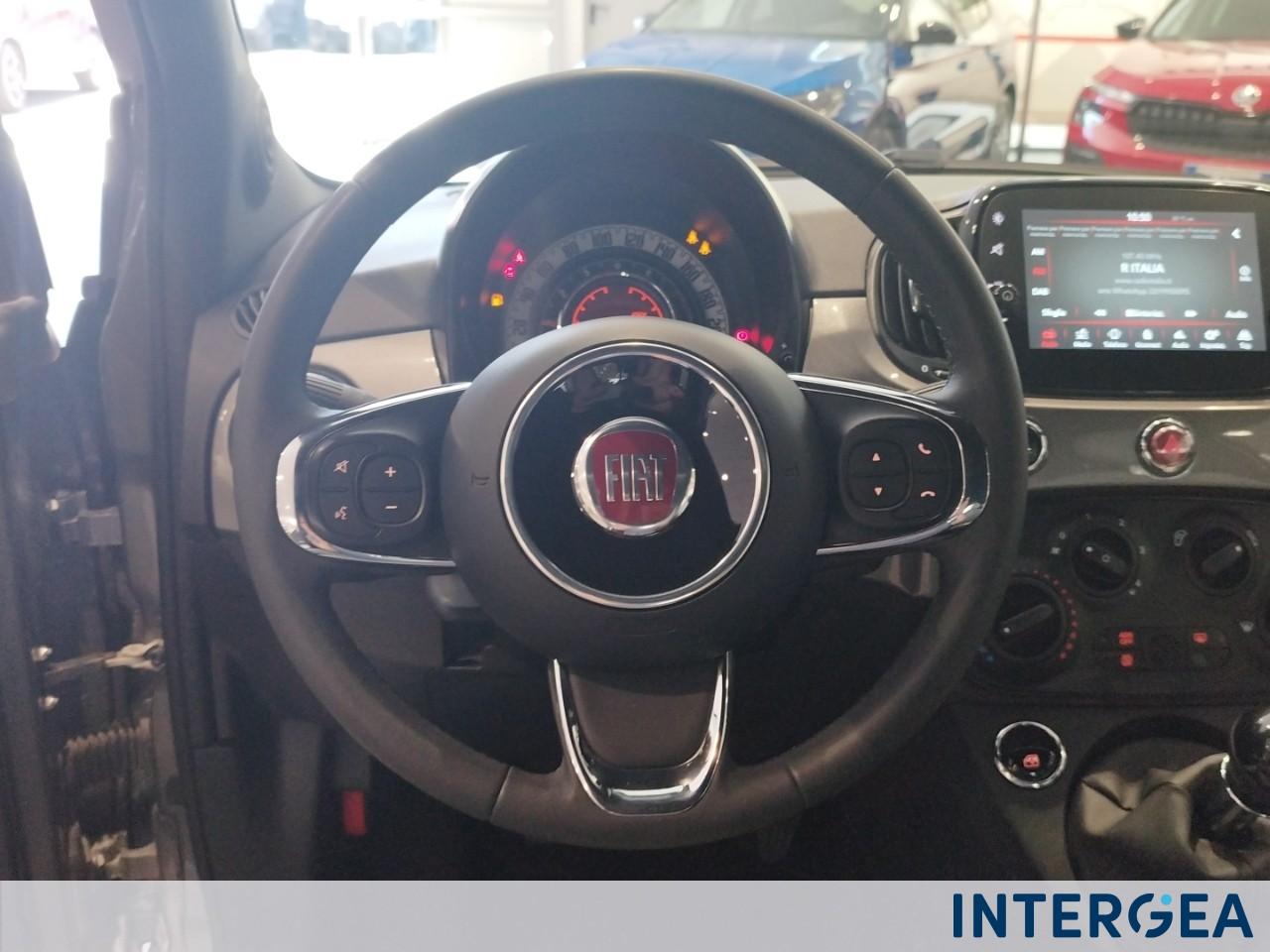FIAT 500C 1.0 hybrid Dolcevita 70cv