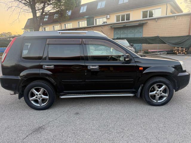 NISSAN X-Trail 138,955km 2.2 TD Di Adventure Stupenda Bellissima