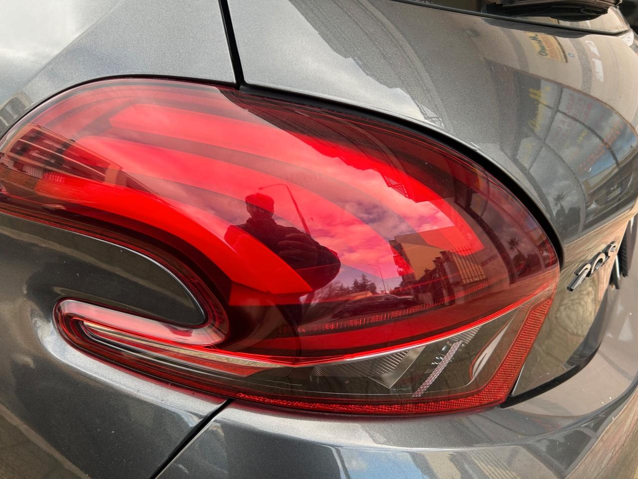 Peugeot 208 1.6 BlueHDi Allure