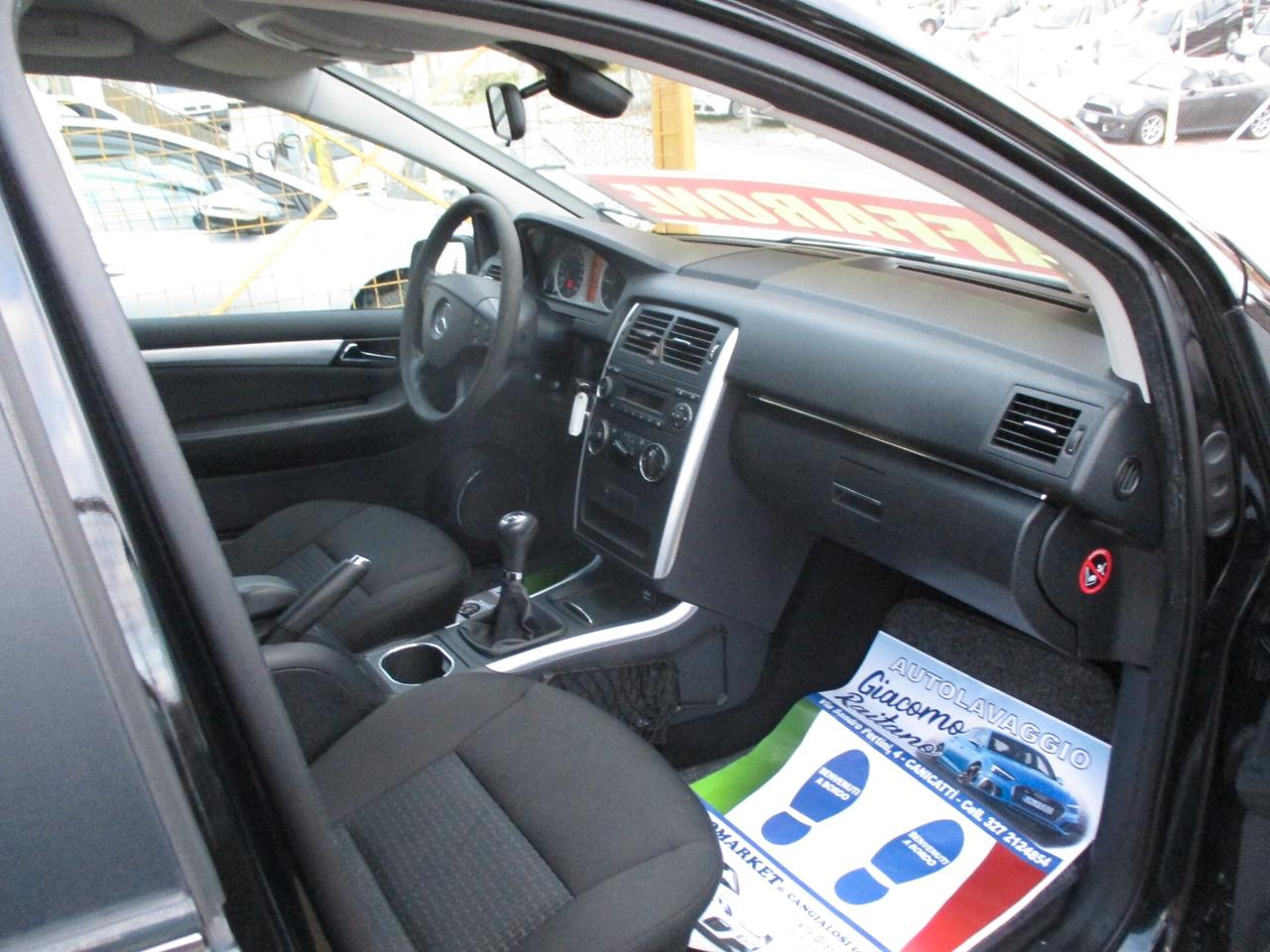 Mercedes-benz B 180 CDI Executive MOLTO BELLA 2010