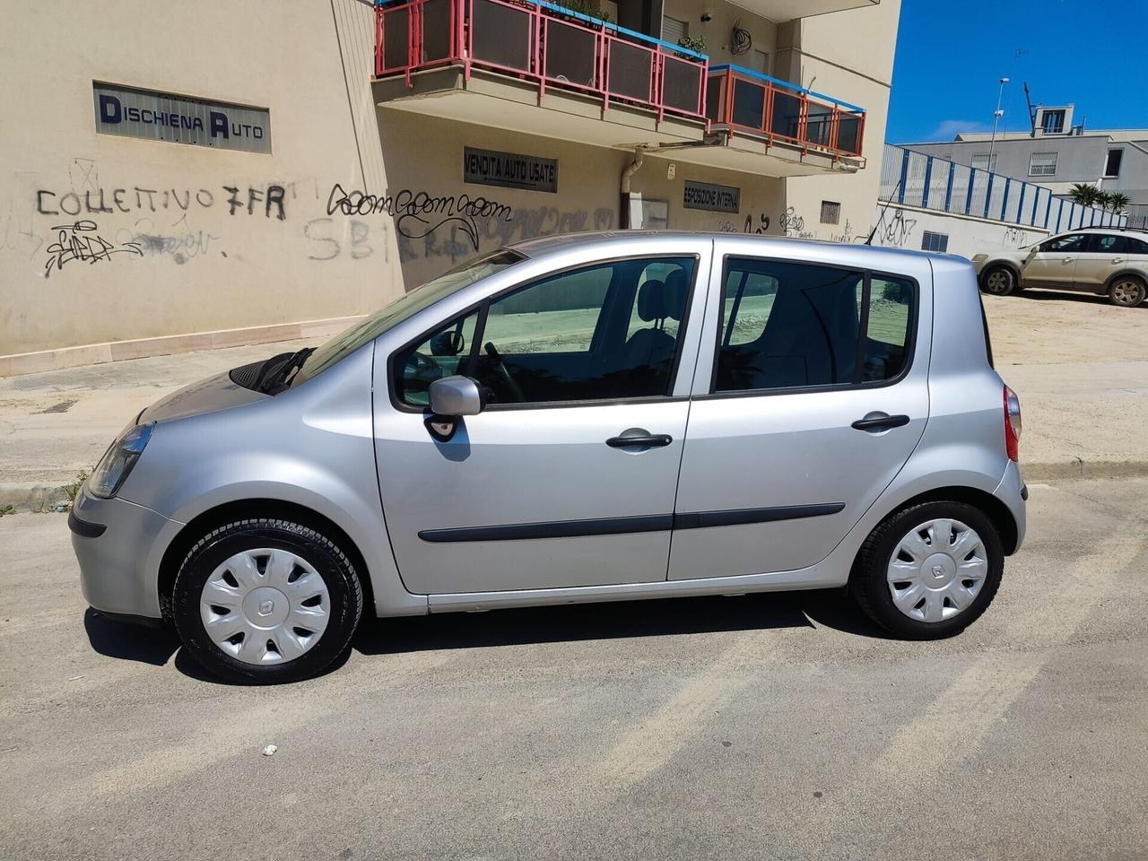 Renault Modus 1.2 Benz. 75CV (98000 KM)!