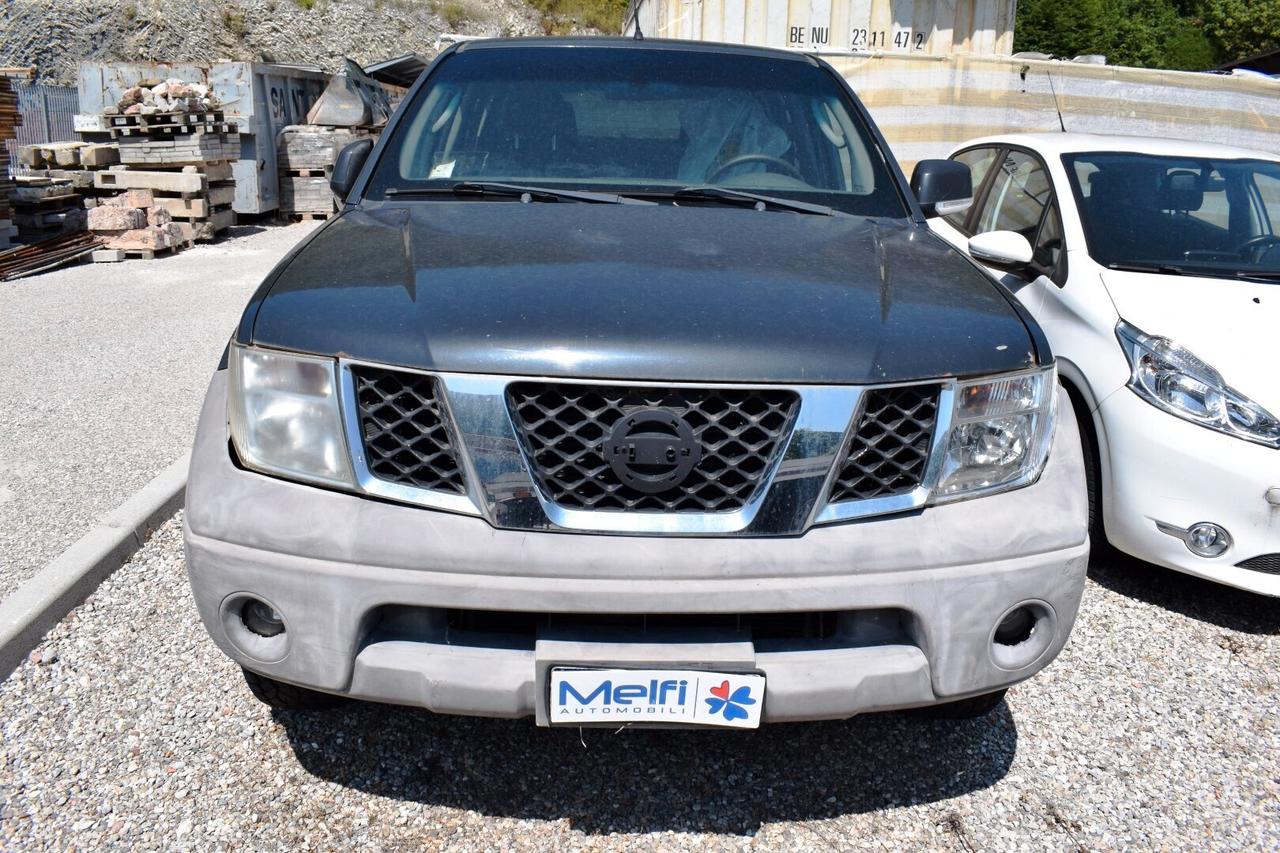 Nissan Navara 2.5dCi 174cv Doppia Cabina Sport Pick-up 4WD DA RIPARARE