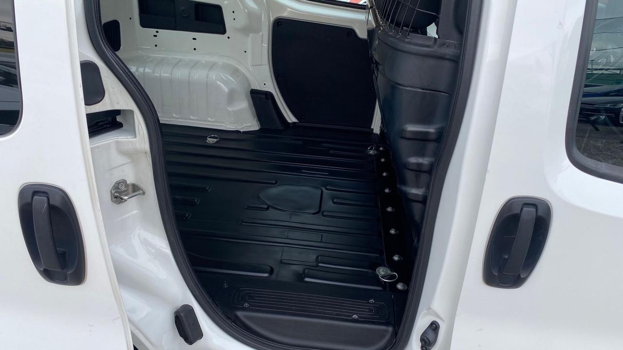 Fiat Fiorino 1.3 MJT 95CV Cargo SX